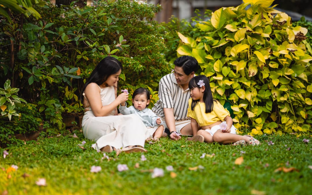 Tips for Capturing Candid Family Moments