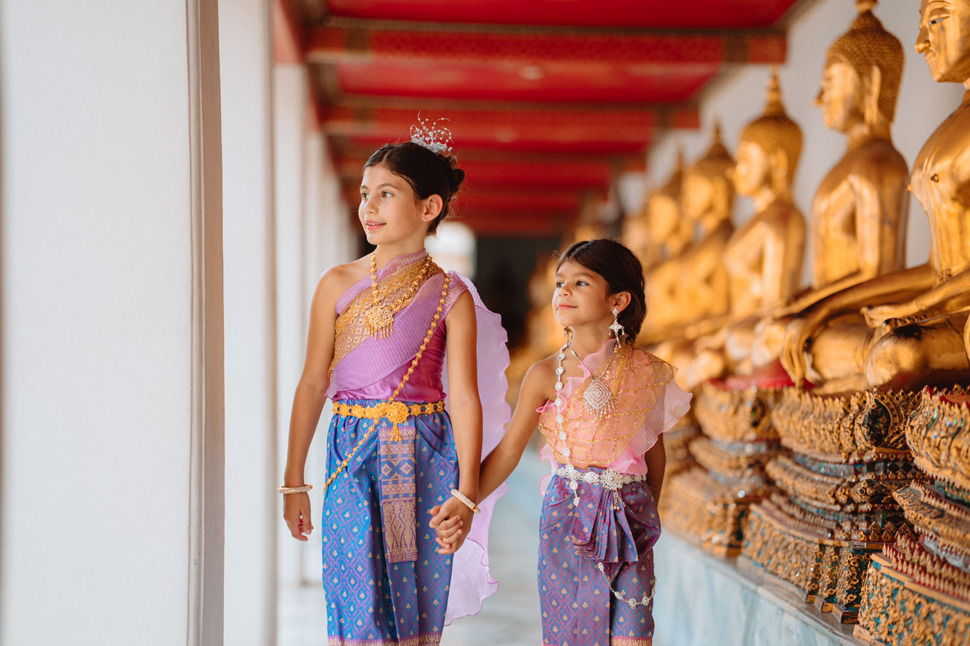 Thai and Chinese costume photography packages Lukfoto Bangkok