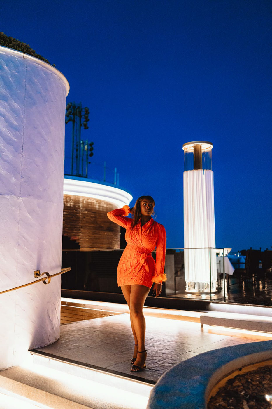 Boudoir session Bangkok rooftop