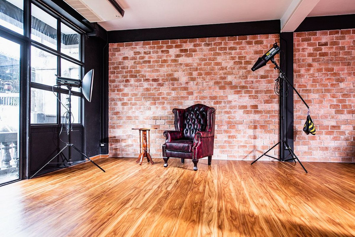 Cinnamon Studio A interior