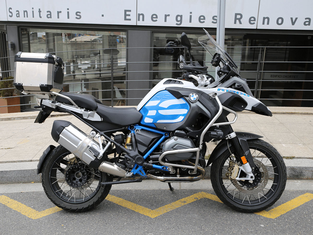 BMW GS 1200 white blue black