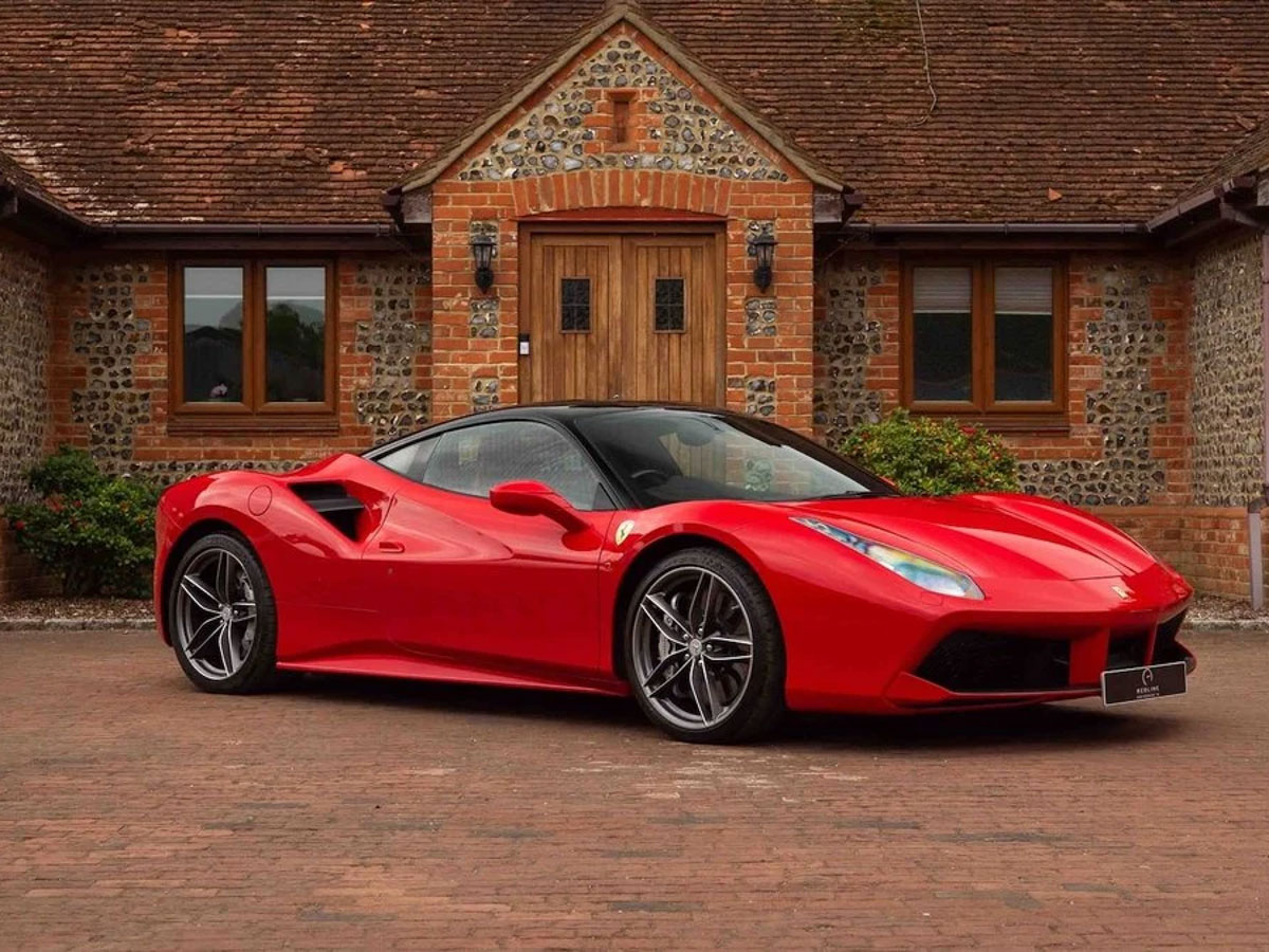 Ferrari 488 GTB 2019 red