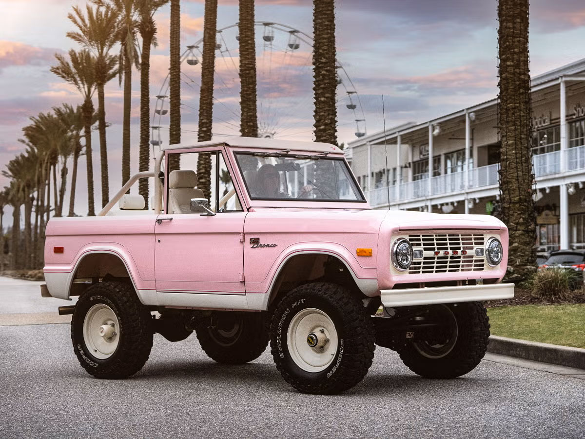 Ford Bronco pink