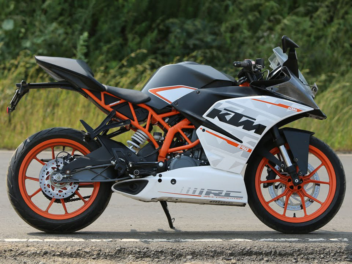 KTM RC 390 orange white