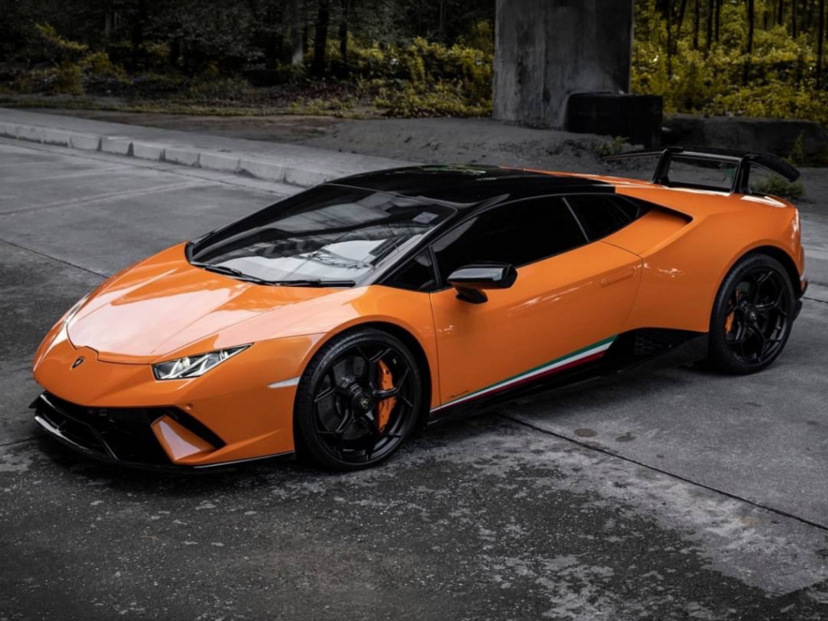Lamborghini Huracan 2019 base orange