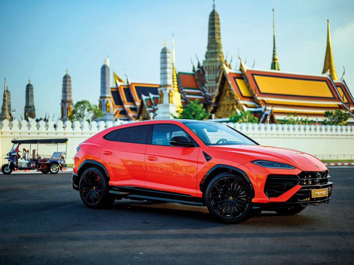 Lamborghini Urus 2024 red orange