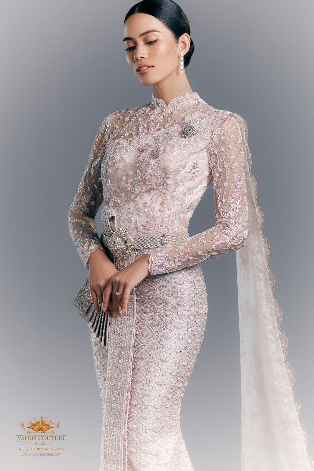 Thai dress and groom suit rental Bangkok