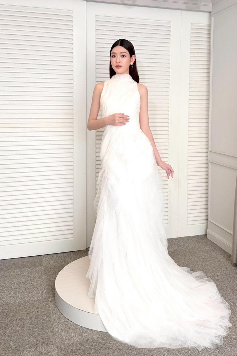 Bridal dress and groom suit rental Bangkok