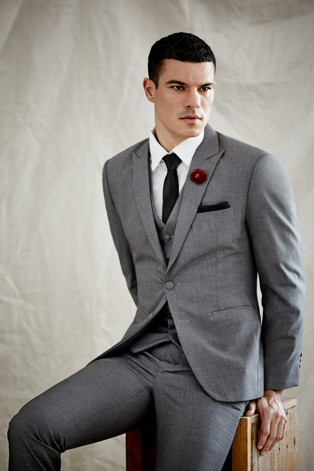 Bridal dress and groom suit rental Bangkok
